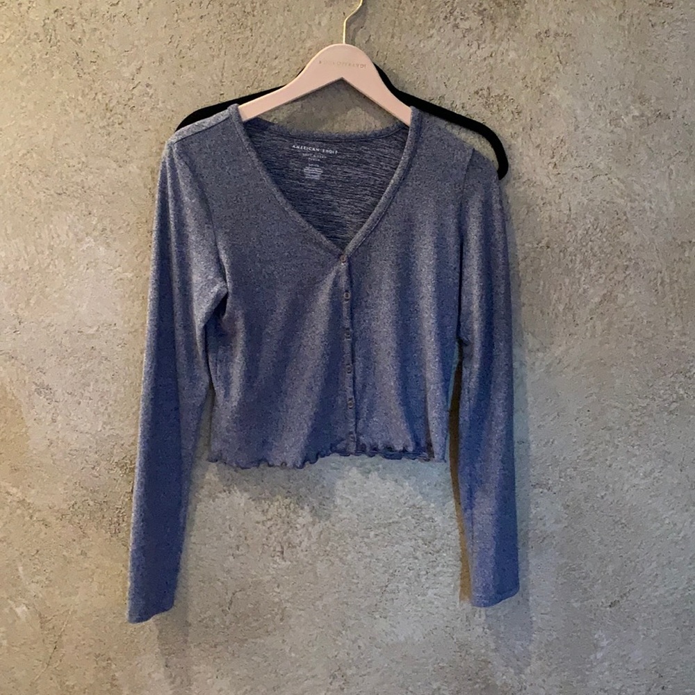Cute blue top
